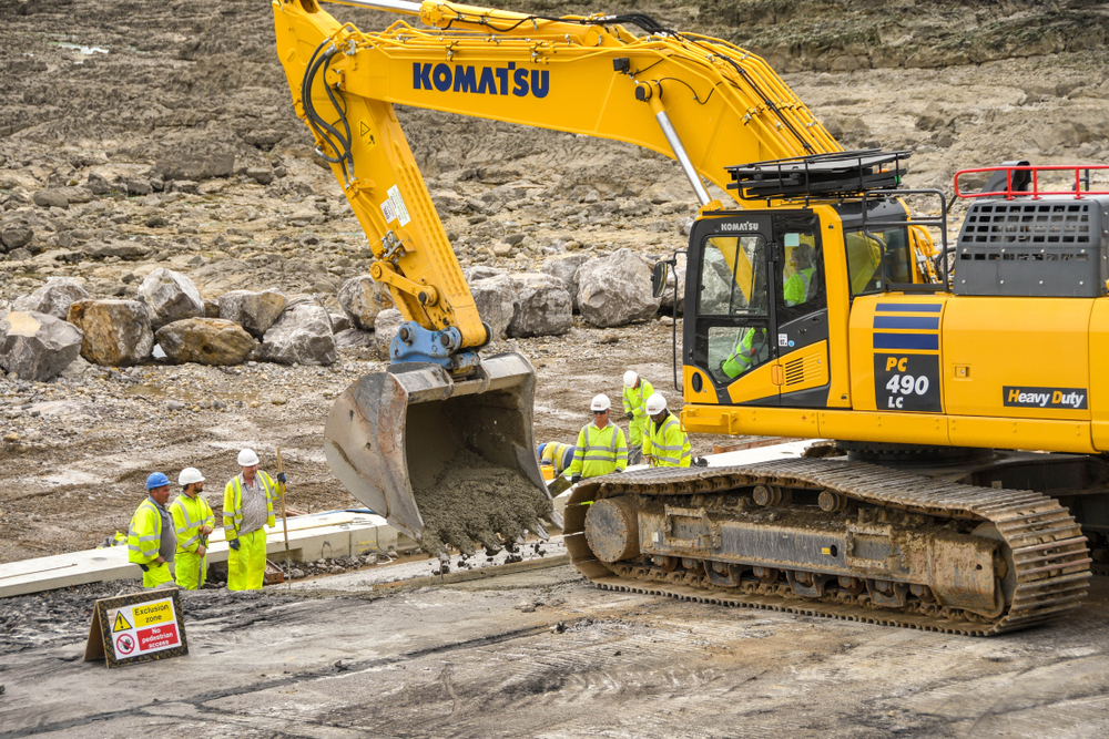 Excavator hire vs. buying – which makes better sense